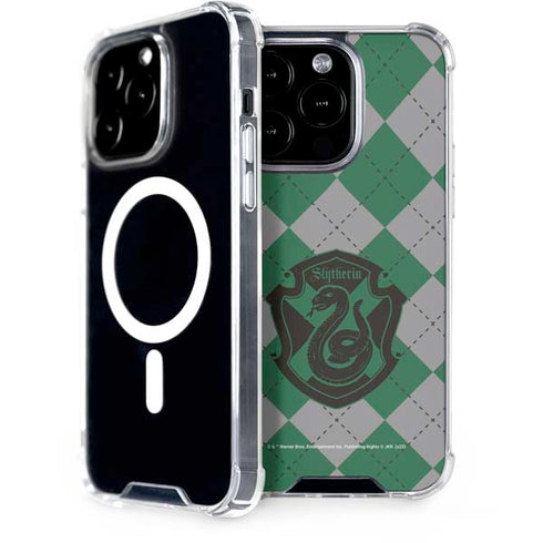 Wizarding World Harry Potter Slytherin Crest iPhone 15 Pro MagSafe Case